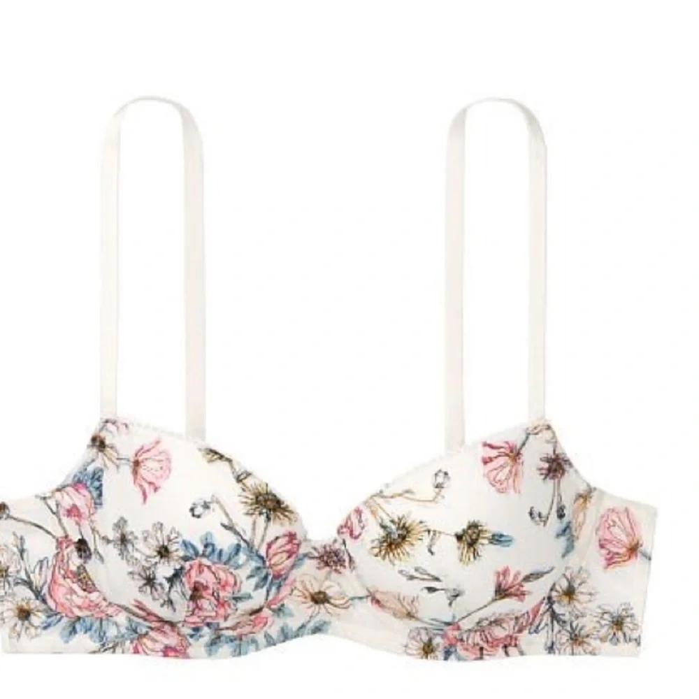 Victoria’s Secret Dream Angels Floral Demi Bra and Cheekini Panty Set NWT - Picture 3 of 14